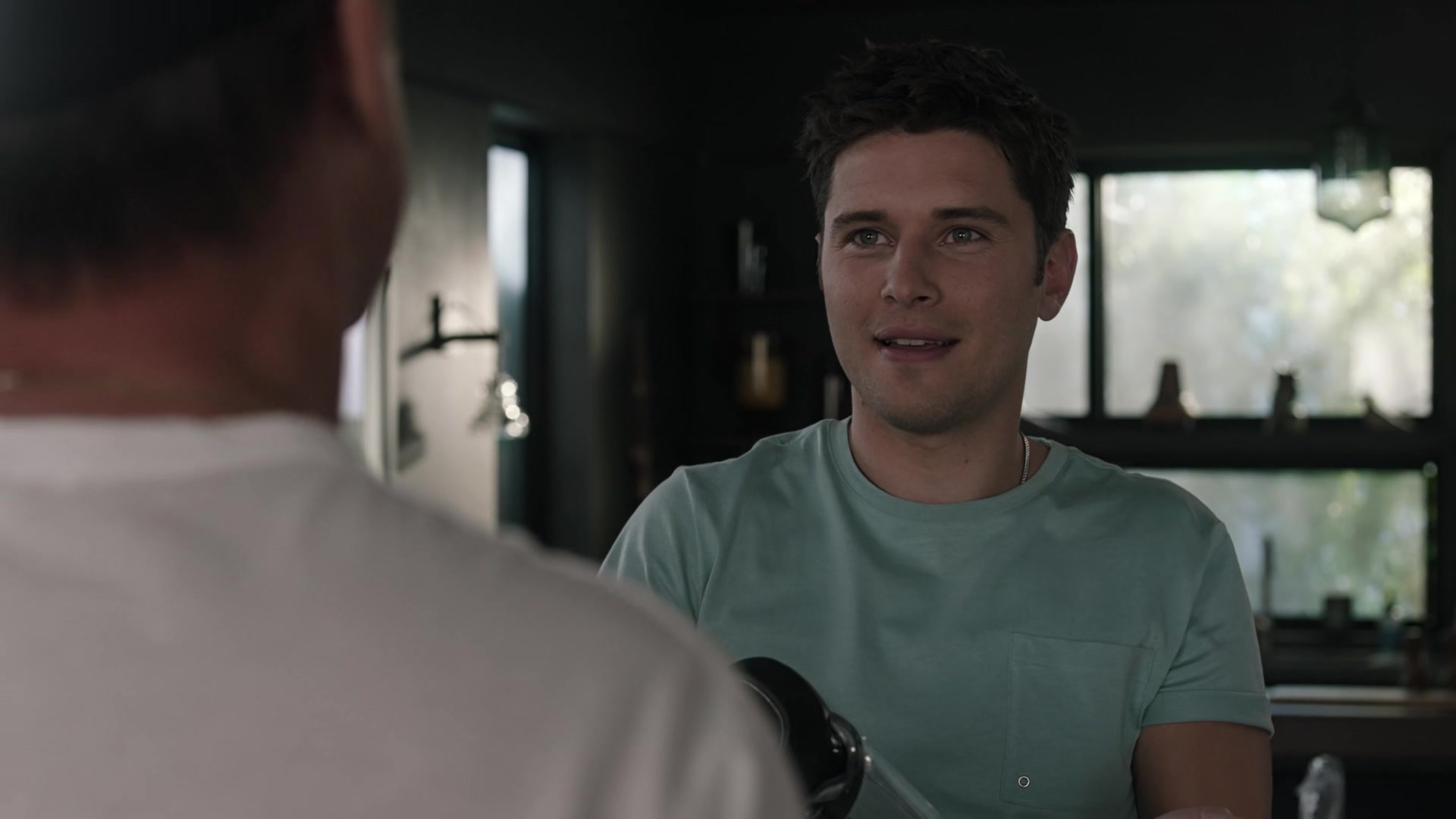 9-1-1_Lone_Star_S02E10_1080p_RRA_000490.jpg