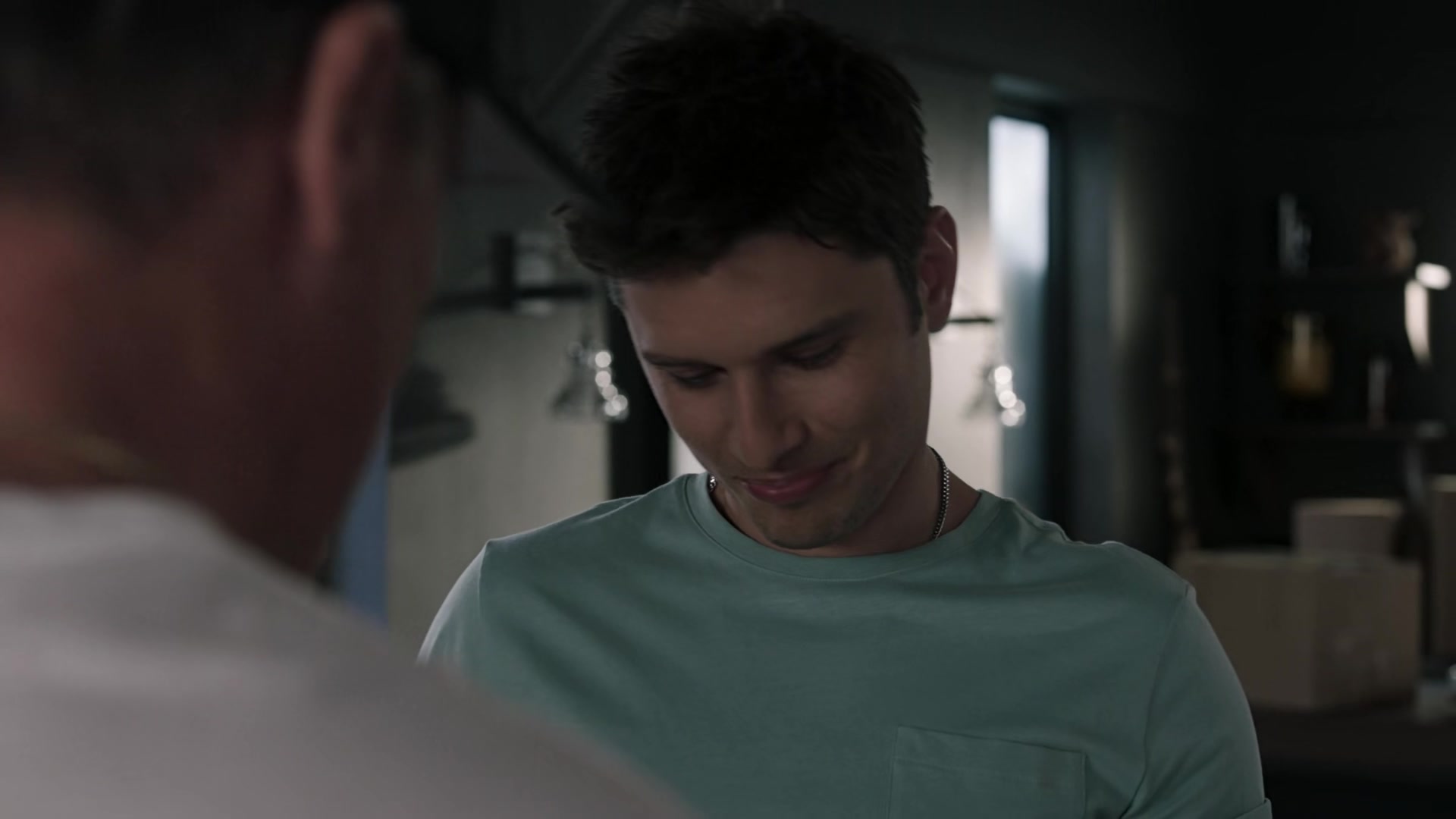 9-1-1_Lone_Star_S02E10_1080p_RRA_000508.jpg