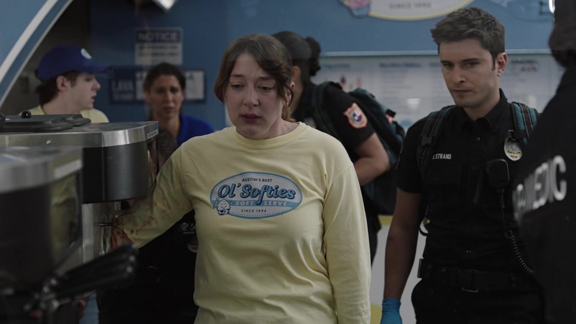 9-1-1_Lone_Star_S02E10_1080p_RRA_001118.jpg