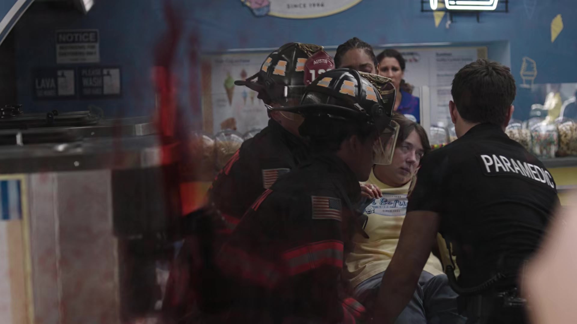 9-1-1_Lone_Star_S02E10_1080p_RRA_001425.jpg