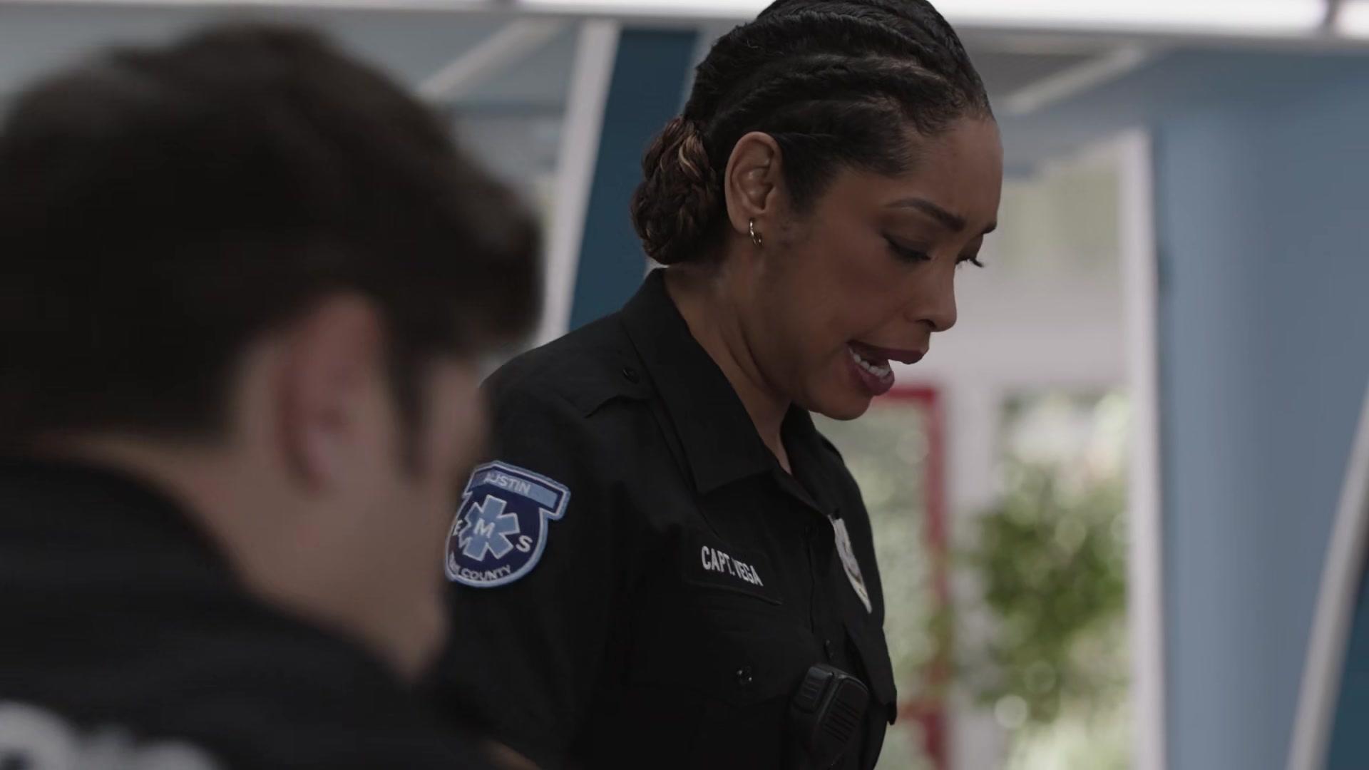 9-1-1_Lone_Star_S02E10_1080p_RRA_001445.jpg