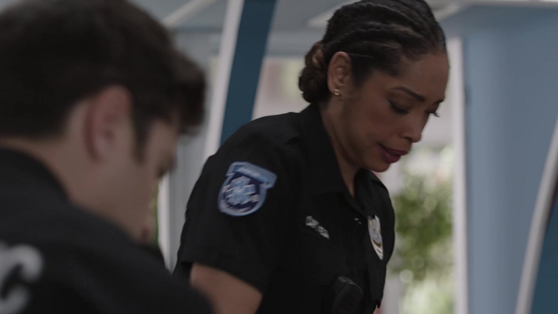 9-1-1_Lone_Star_S02E10_1080p_RRA_001446.jpg