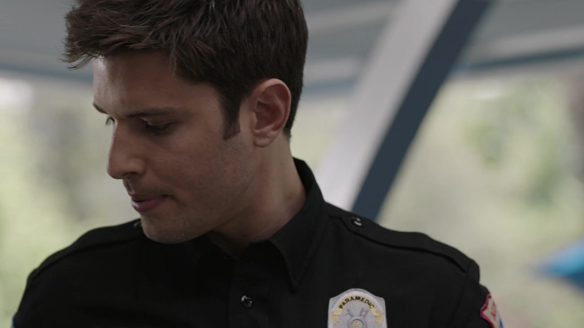 9-1-1_Lone_Star_S02E10_1080p_RRA_001465.jpg