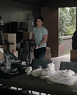 9-1-1_Lone_Star_S02E10_1080p_RRA_000395.jpg