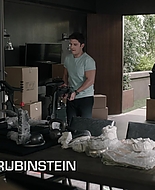 9-1-1_Lone_Star_S02E10_1080p_RRA_000396.jpg