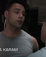9-1-1_Lone_Star_S02E10_1080p_RRA_000425.jpg