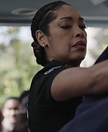 9-1-1_Lone_Star_S02E10_1080p_RRA_001160.jpg
