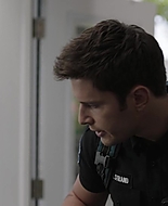 9-1-1_Lone_Star_S02E10_1080p_RRA_001169.jpg