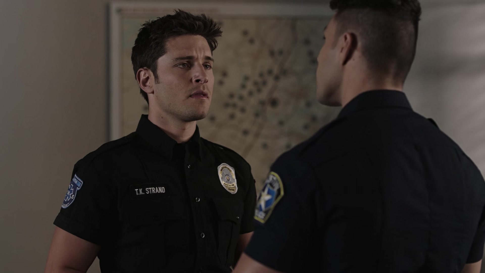 9-1-1_Lone_Star_S02E12_1080p_RRA_001736.jpg