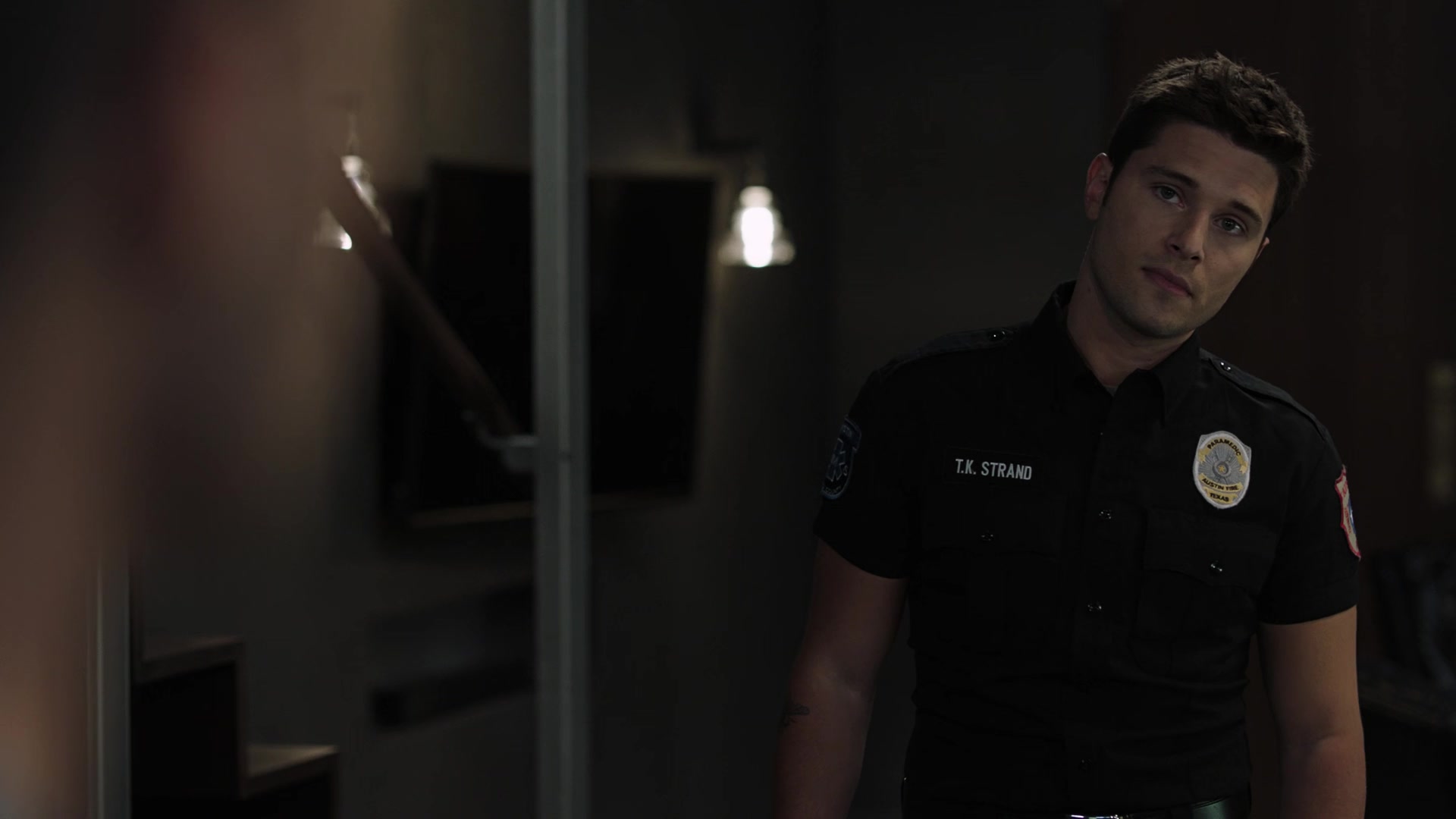 9-1-1_Lone_Star_S02E12_1080p_RRA_004685.jpg