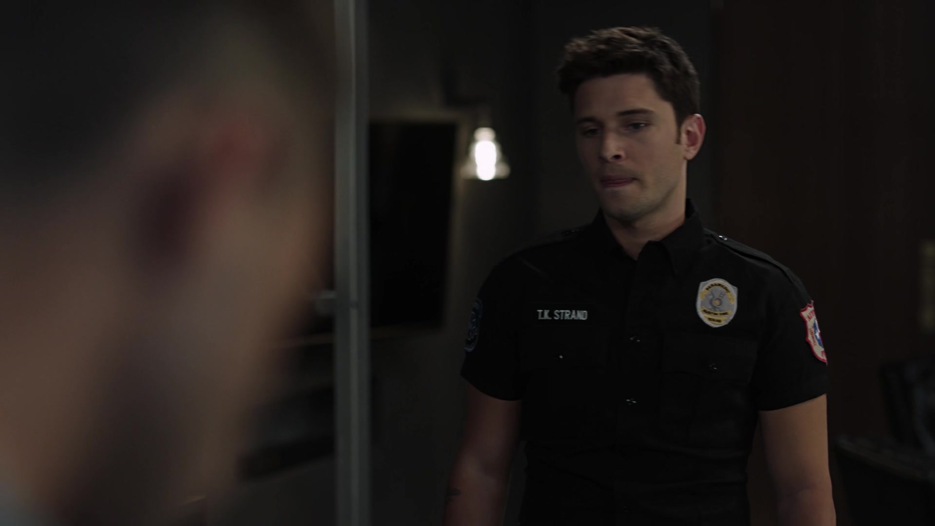 9-1-1_Lone_Star_S02E12_1080p_RRA_004692.jpg