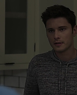 9-1-1_Lone_Star_S02E12_1080p_RRA_002370.jpg