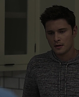 9-1-1_Lone_Star_S02E12_1080p_RRA_002372.jpg