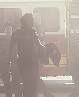 9-1-1_Lone_Star_S02E12_1080p_RRA_004469.jpg
