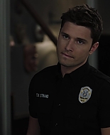 9-1-1_Lone_Star_S02E12_1080p_RRA_004697.jpg