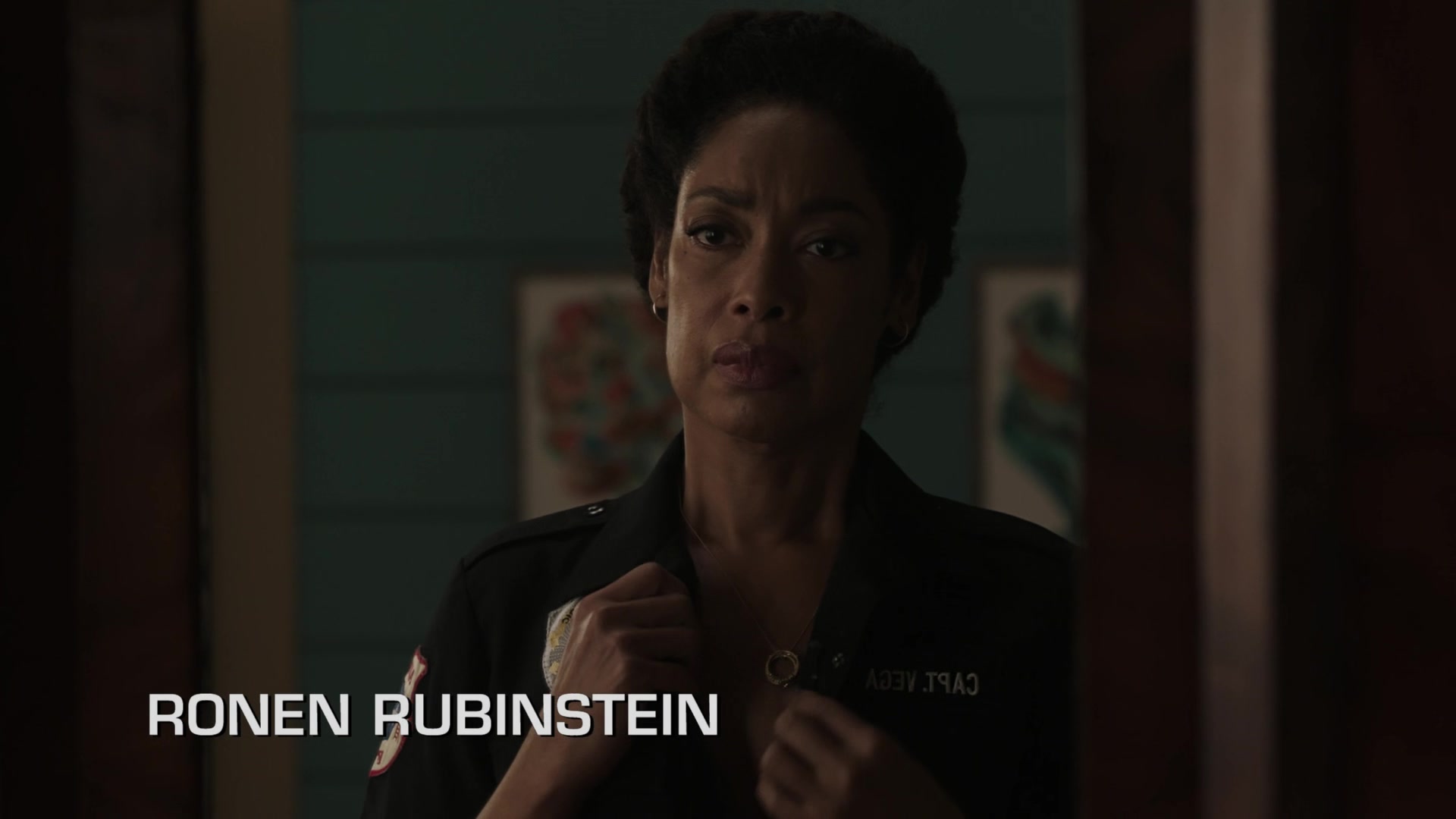 9-1-1_Lone_Star_S02E13_1080p_RRA_000308.jpg
