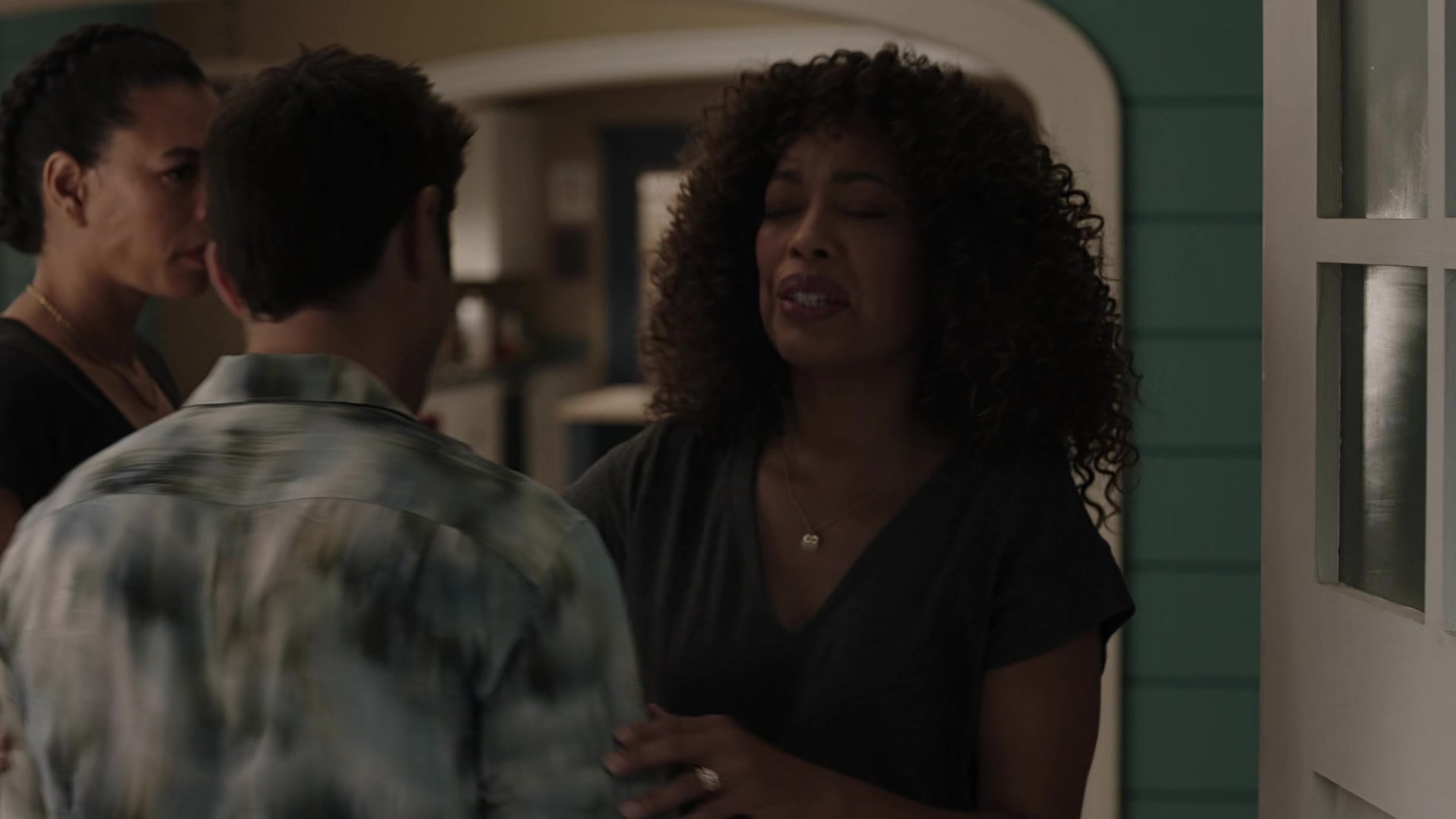 9-1-1_Lone_Star_S02E14_1080p_RRA_001370.jpg