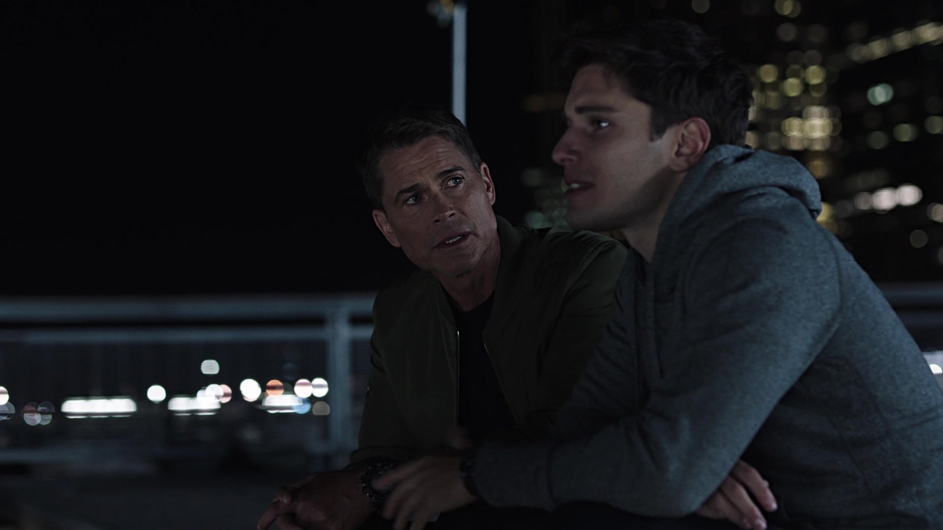 9-1-1_Lone_Star_S01E01_1080p_001514.jpg