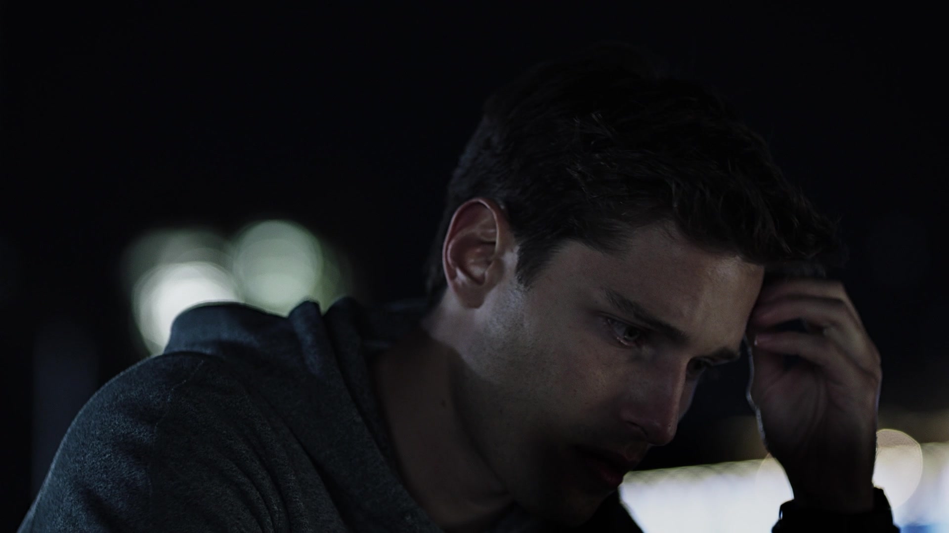 9-1-1_Lone_Star_S01E01_1080p_001664.jpg