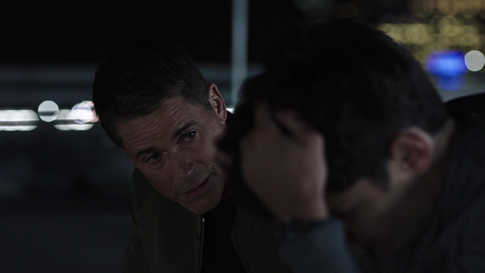 9-1-1_Lone_Star_S01E01_1080p_001670.jpg