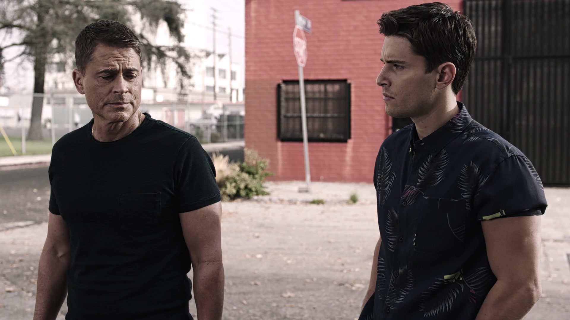 9-1-1_Lone_Star_S01E01_1080p_001835.jpg