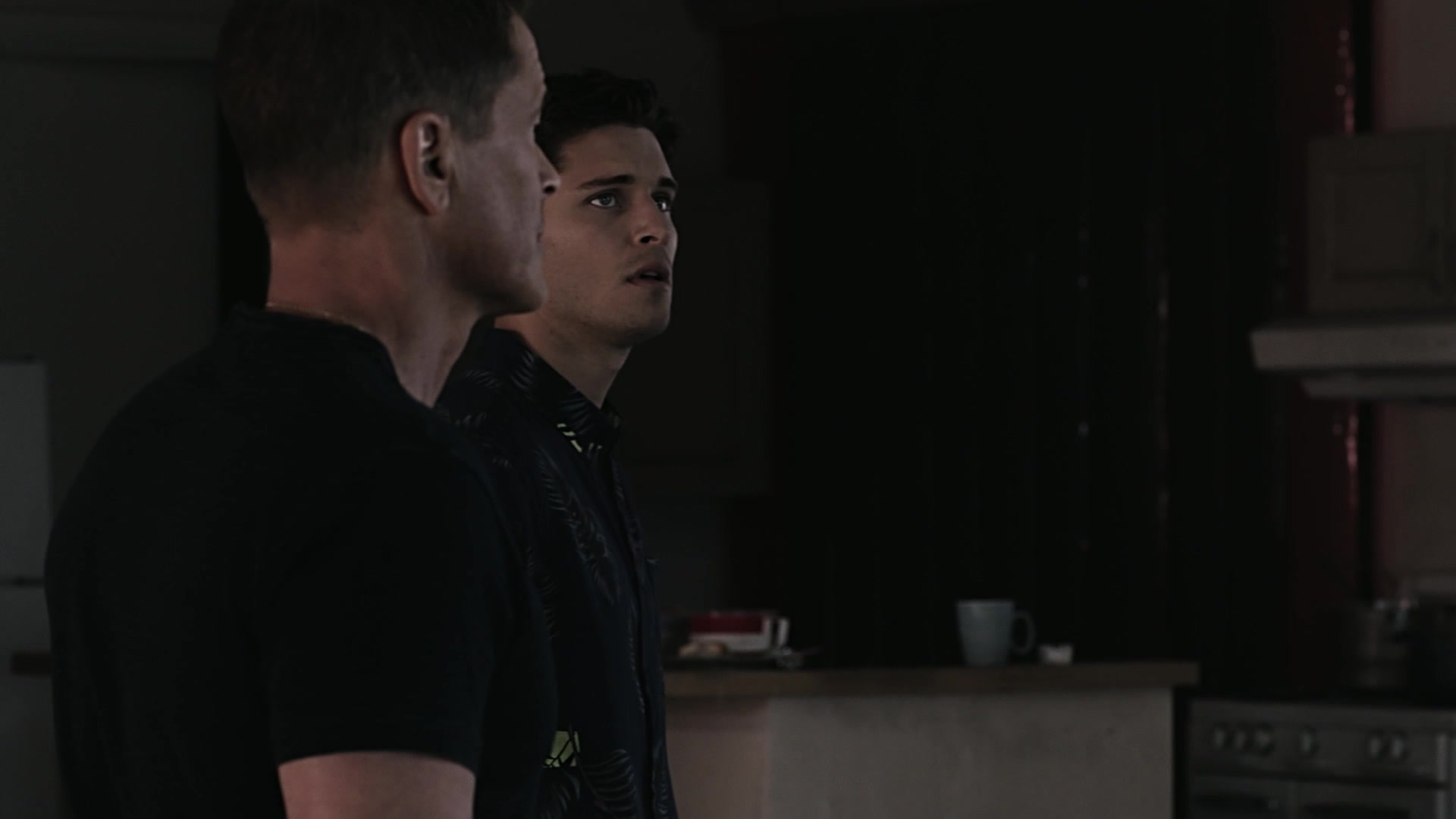 9-1-1_Lone_Star_S01E01_1080p_001891.jpg