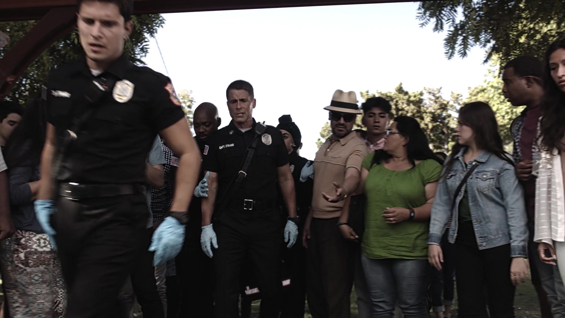 9-1-1_Lone_Star_S01E01_1080p_003556.jpg