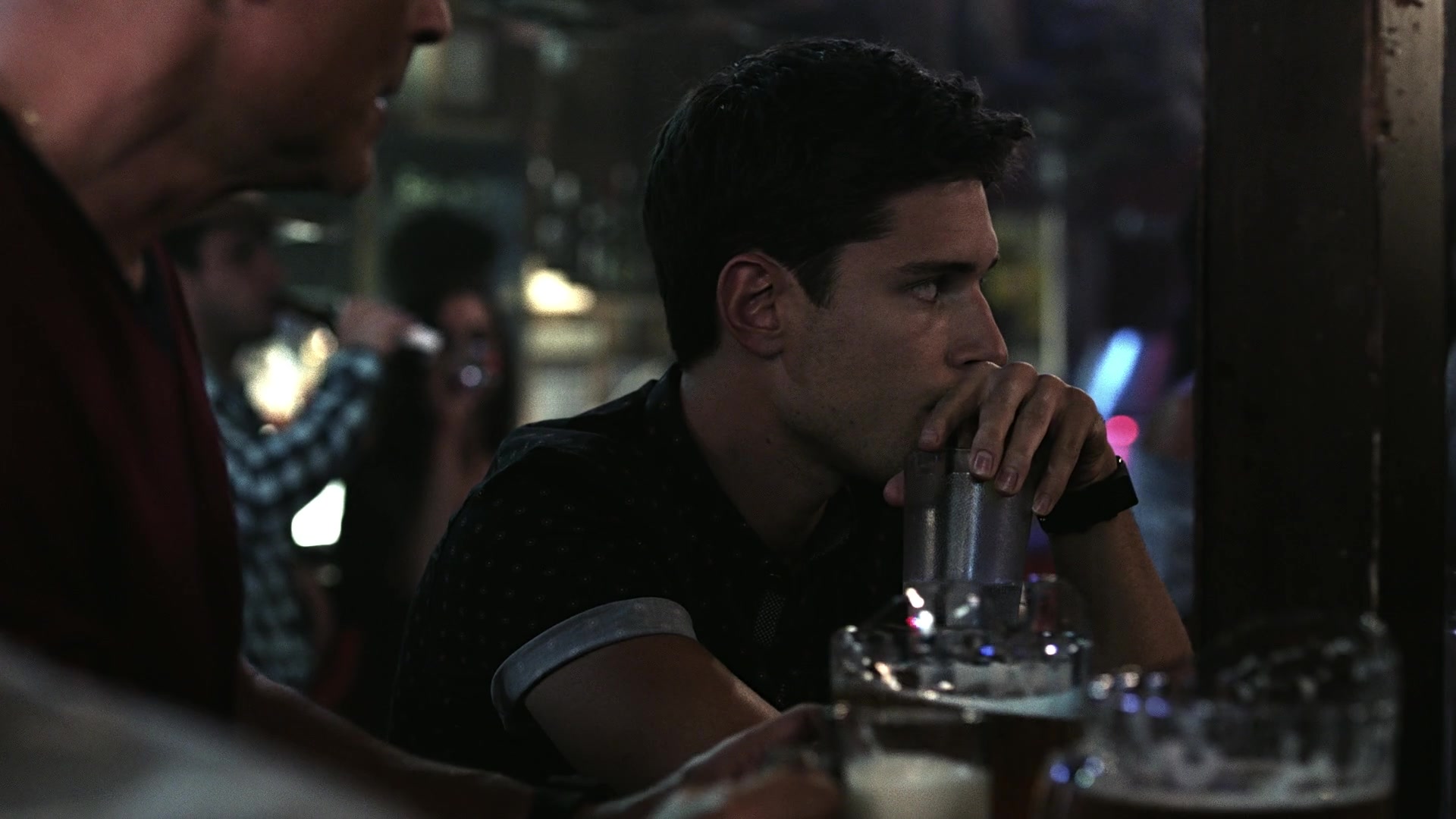 9-1-1_Lone_Star_S01E01_1080p_004992.jpg