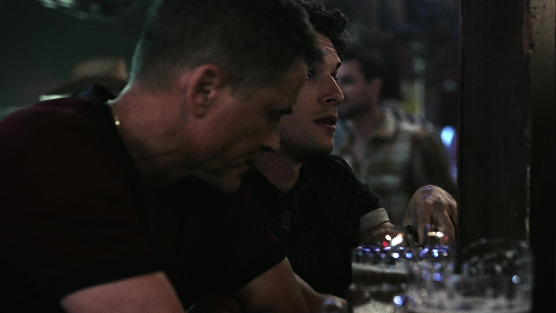 9-1-1_Lone_Star_S01E01_1080p_004998.jpg