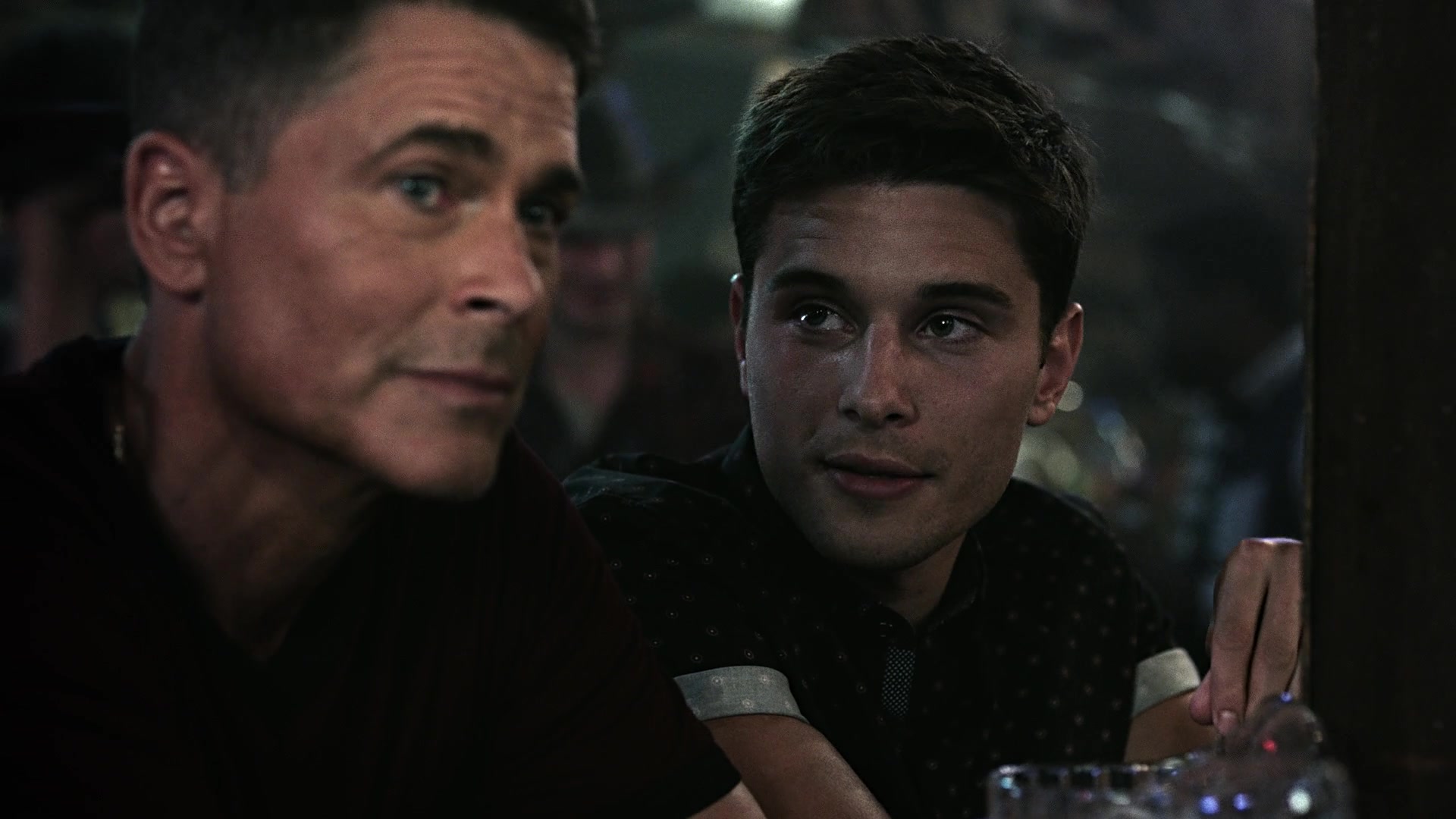9-1-1_Lone_Star_S01E01_1080p_005060.jpg