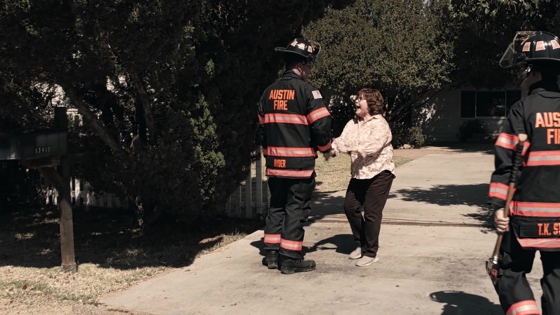 9-1-1_Lone_Star_S01E02_1080p_002658.jpg