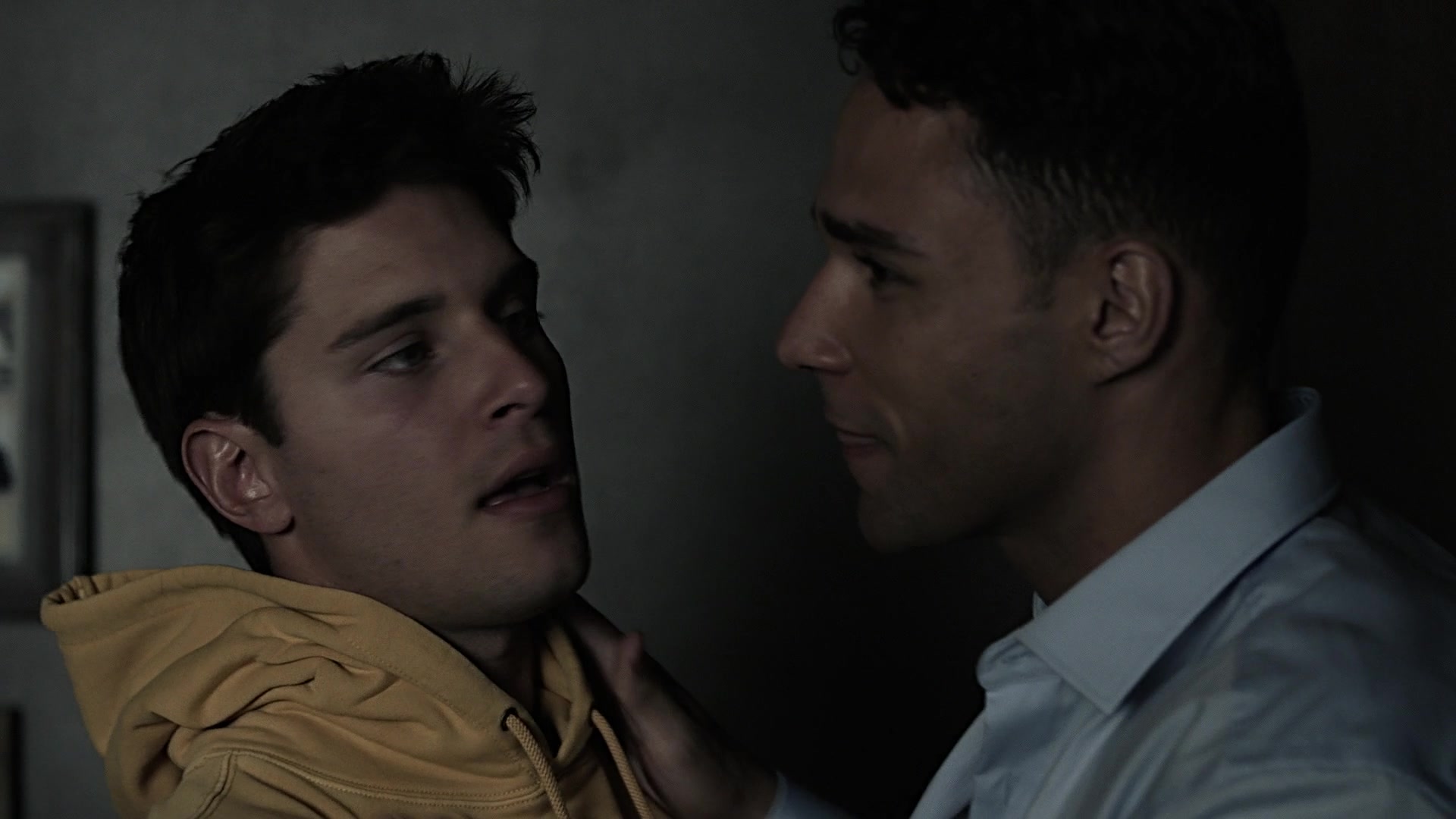 9-1-1_Lone_Star_S01E02_1080p_005206.jpg