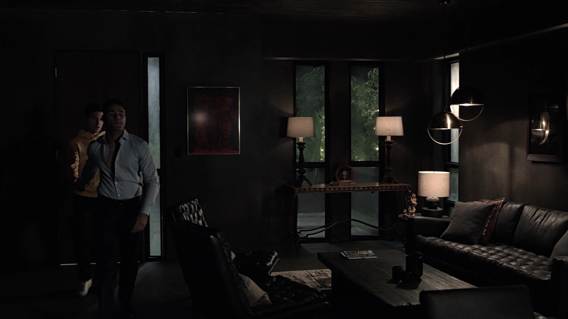 9-1-1_Lone_Star_S01E02_1080p_005219.jpg