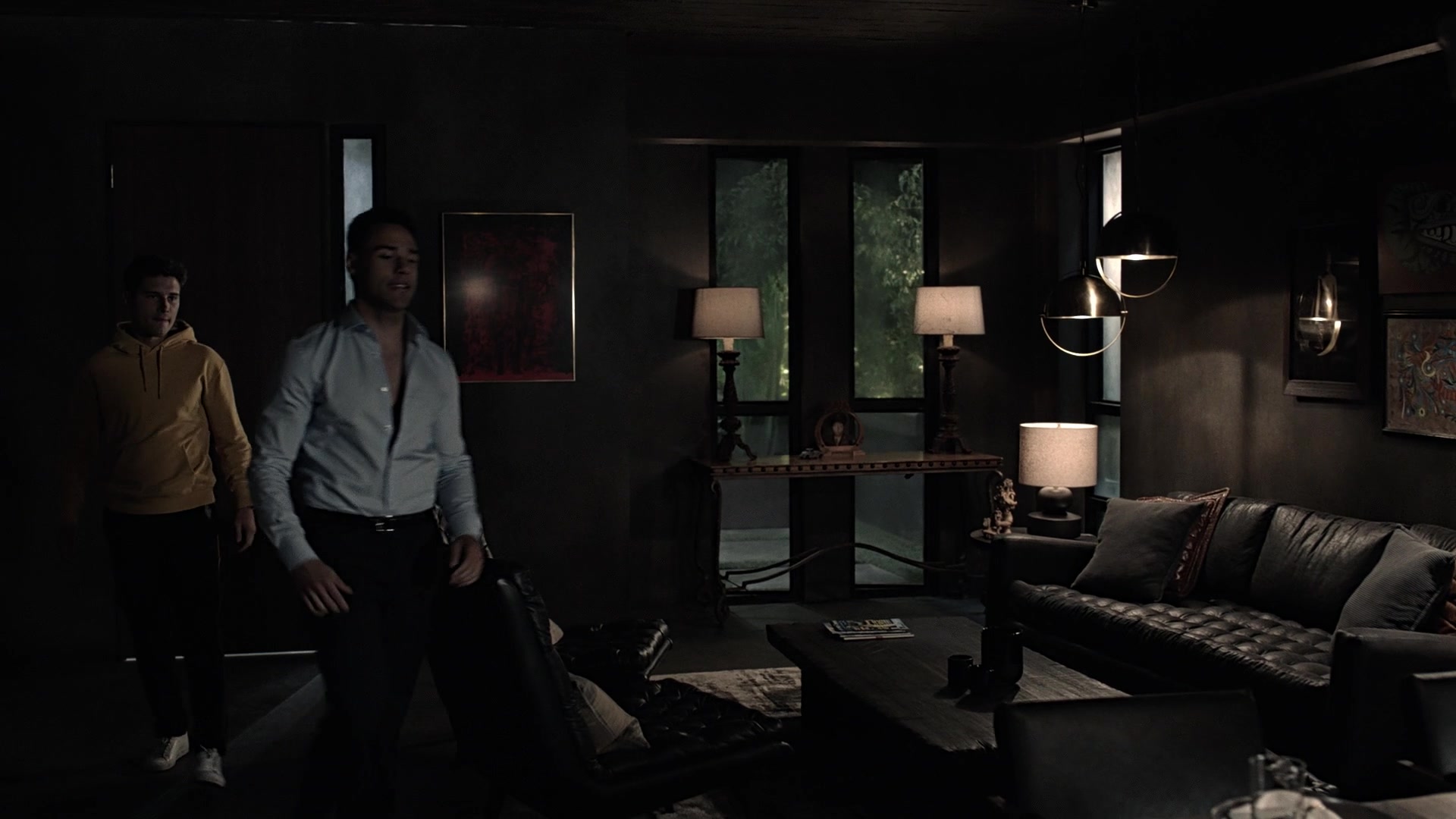 9-1-1_Lone_Star_S01E02_1080p_005221.jpg