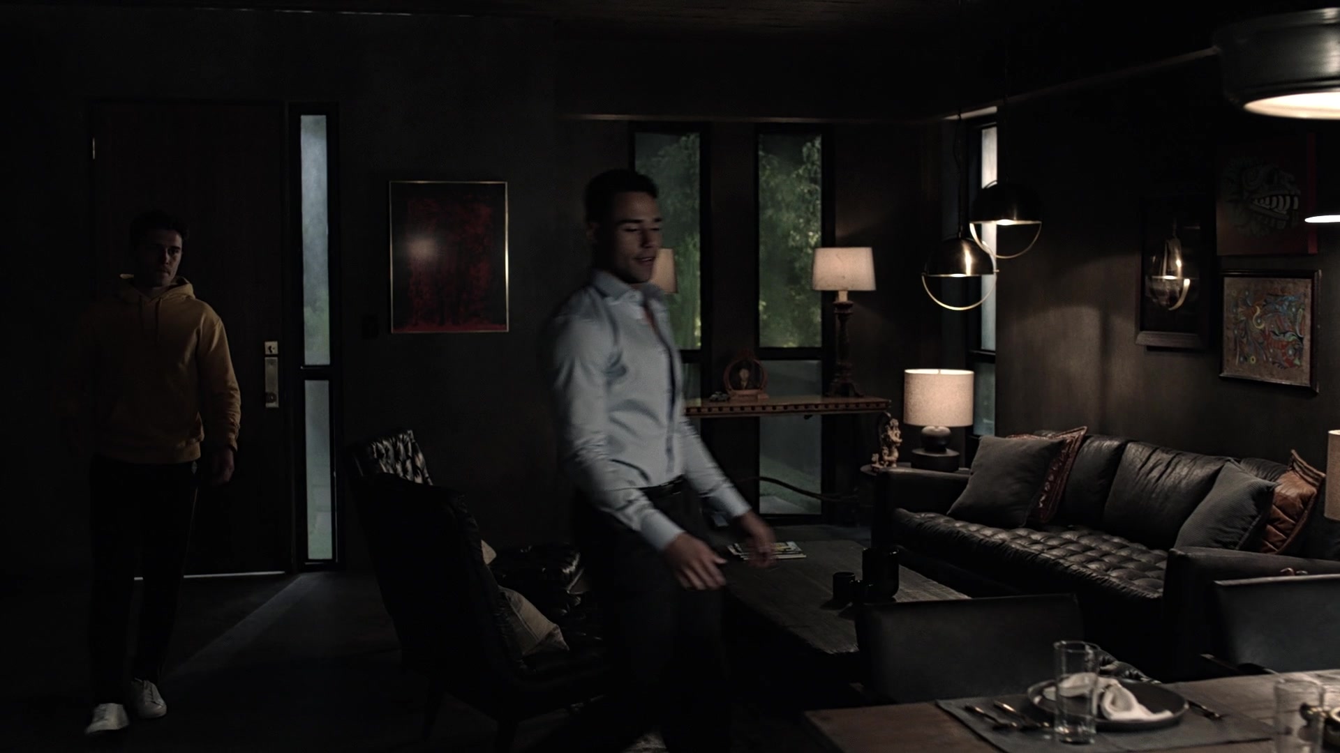 9-1-1_Lone_Star_S01E02_1080p_005223.jpg