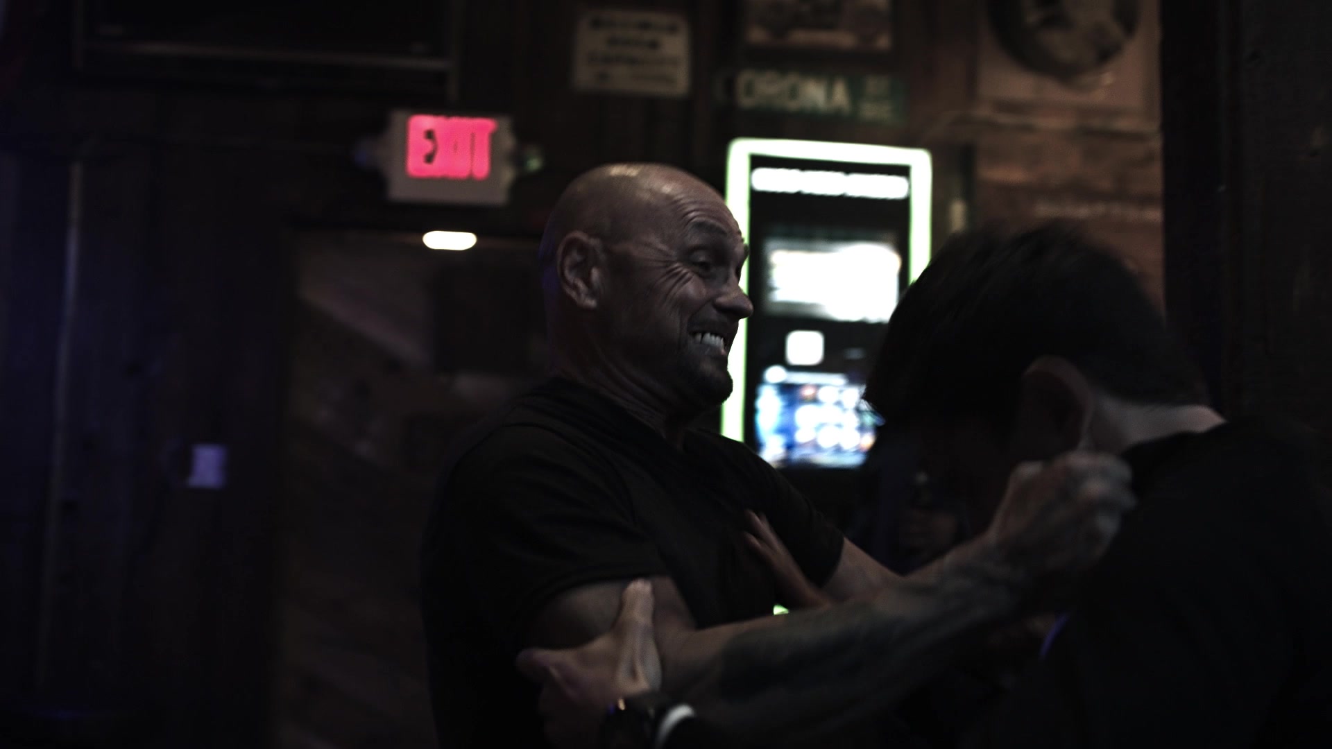 9-1-1_Lone_Star_S01E03_1080p_001193.jpg