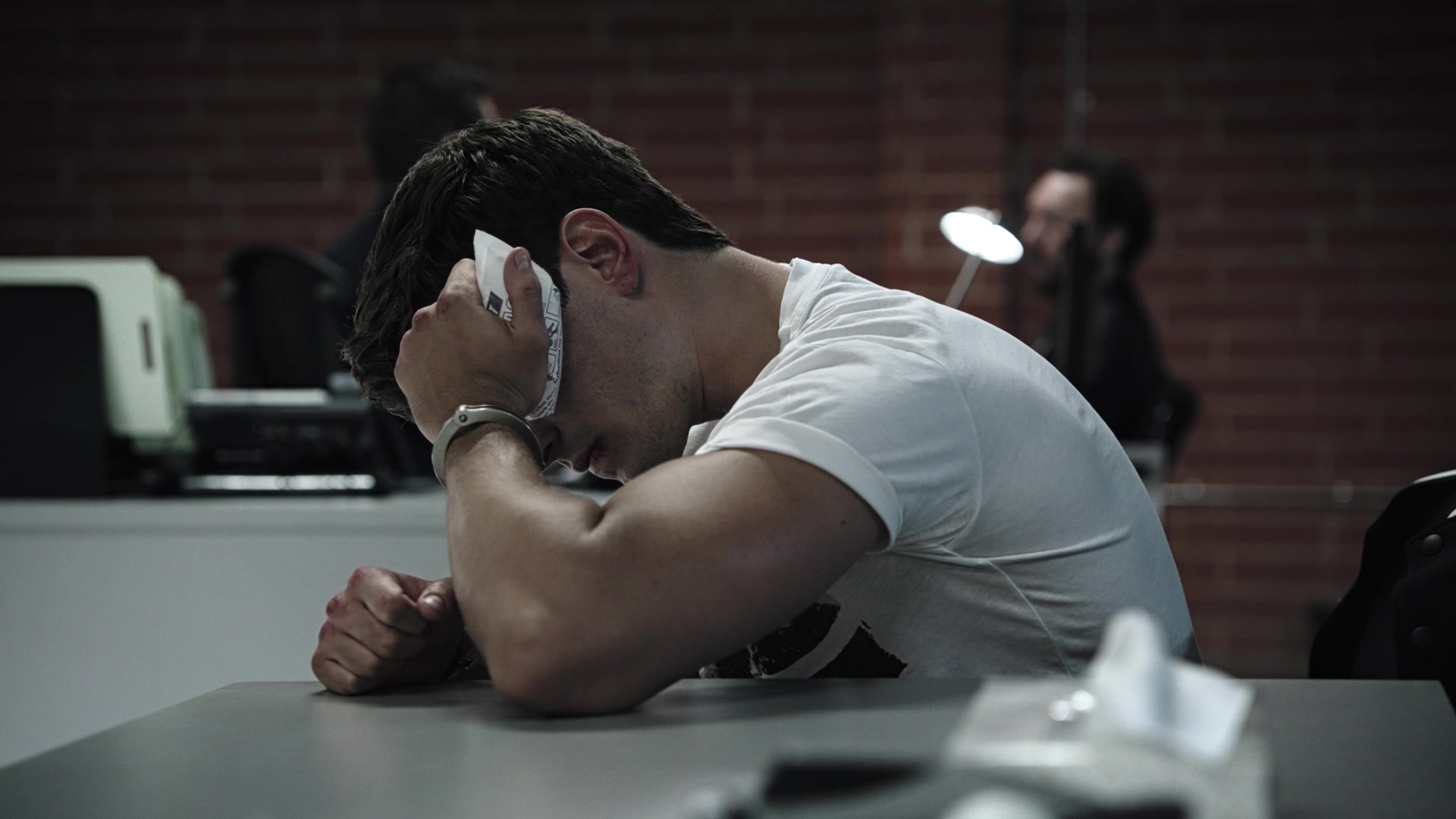 9-1-1_Lone_Star_S01E03_1080p_001205.jpg