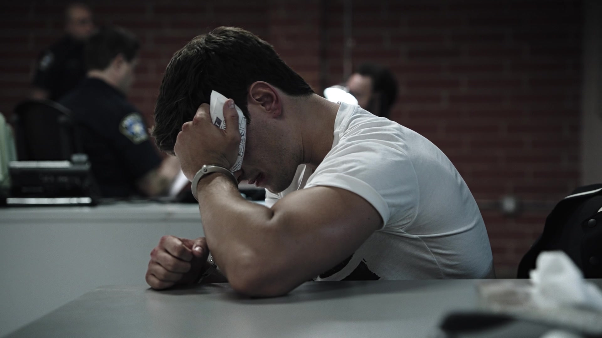9-1-1_Lone_Star_S01E03_1080p_001210.jpg