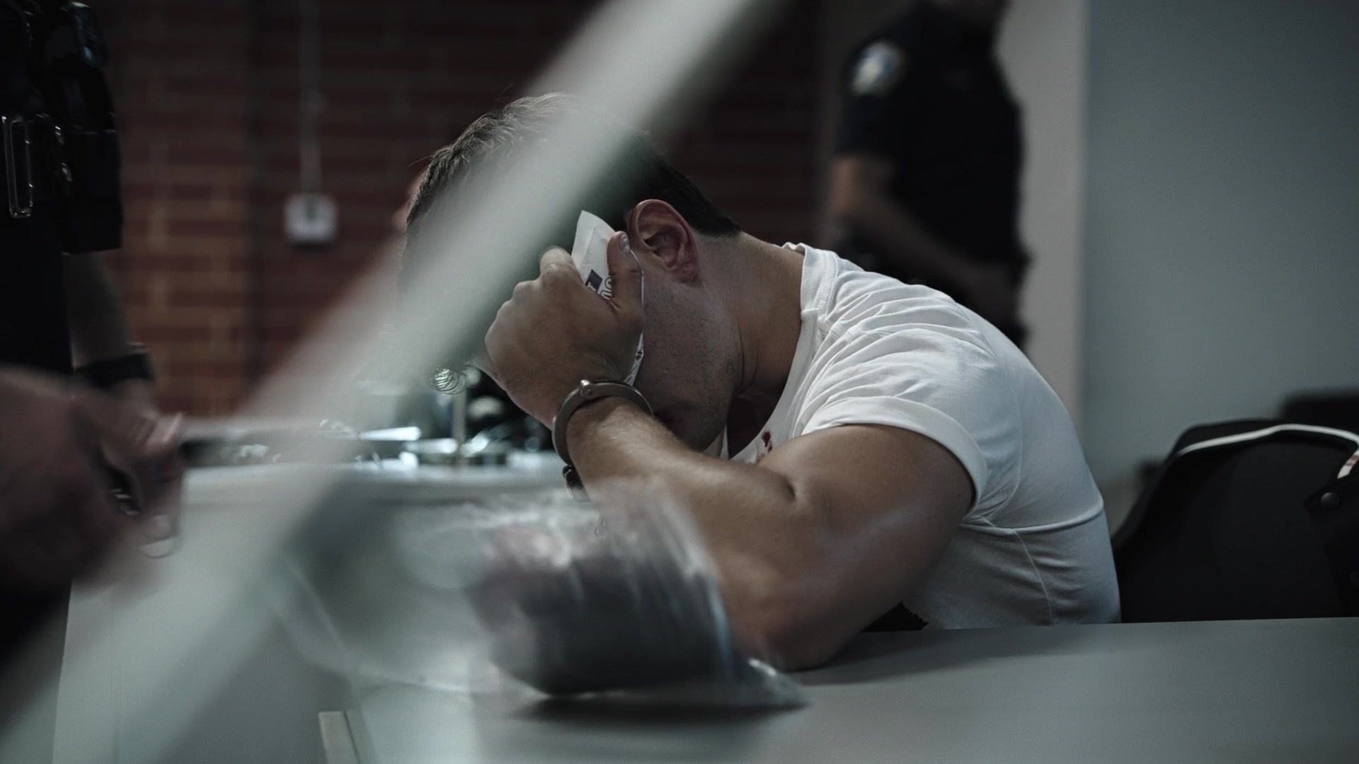9-1-1_Lone_Star_S01E03_1080p_001217.jpg