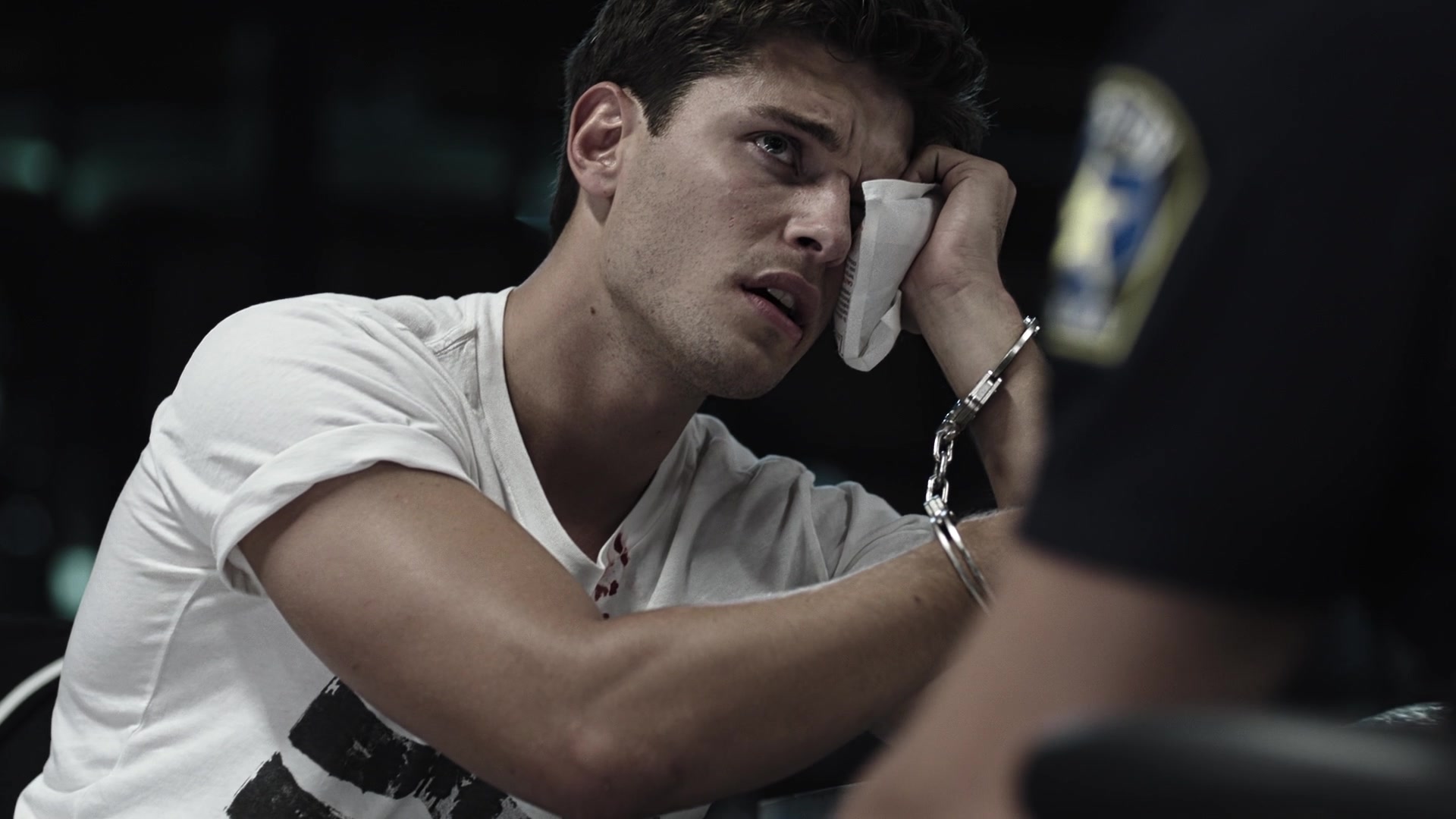 9-1-1_Lone_Star_S01E03_1080p_001225.jpg