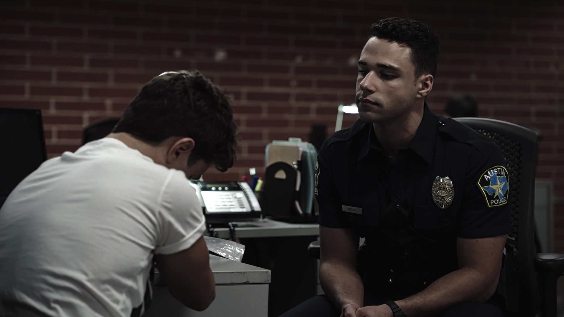 9-1-1_Lone_Star_S01E03_1080p_001231.jpg