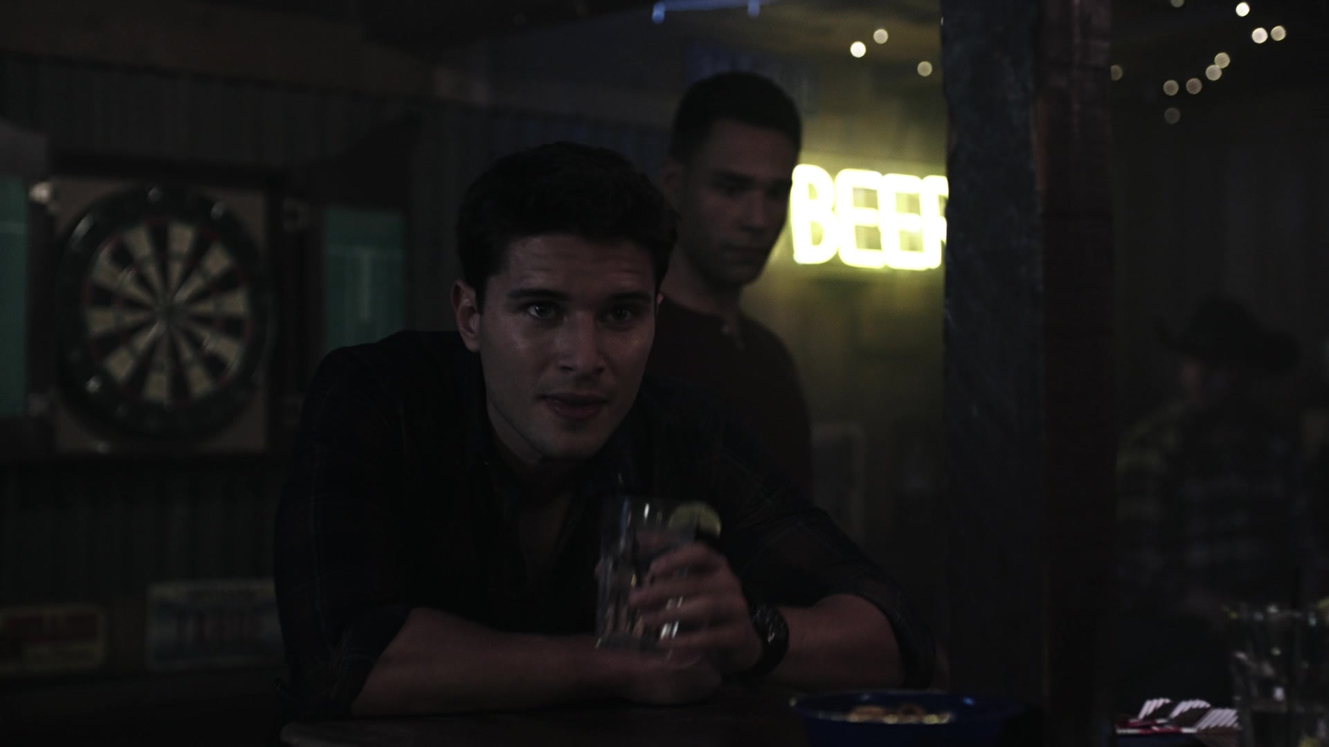 9-1-1_Lone_Star_S01E03_1080p_004115.jpg