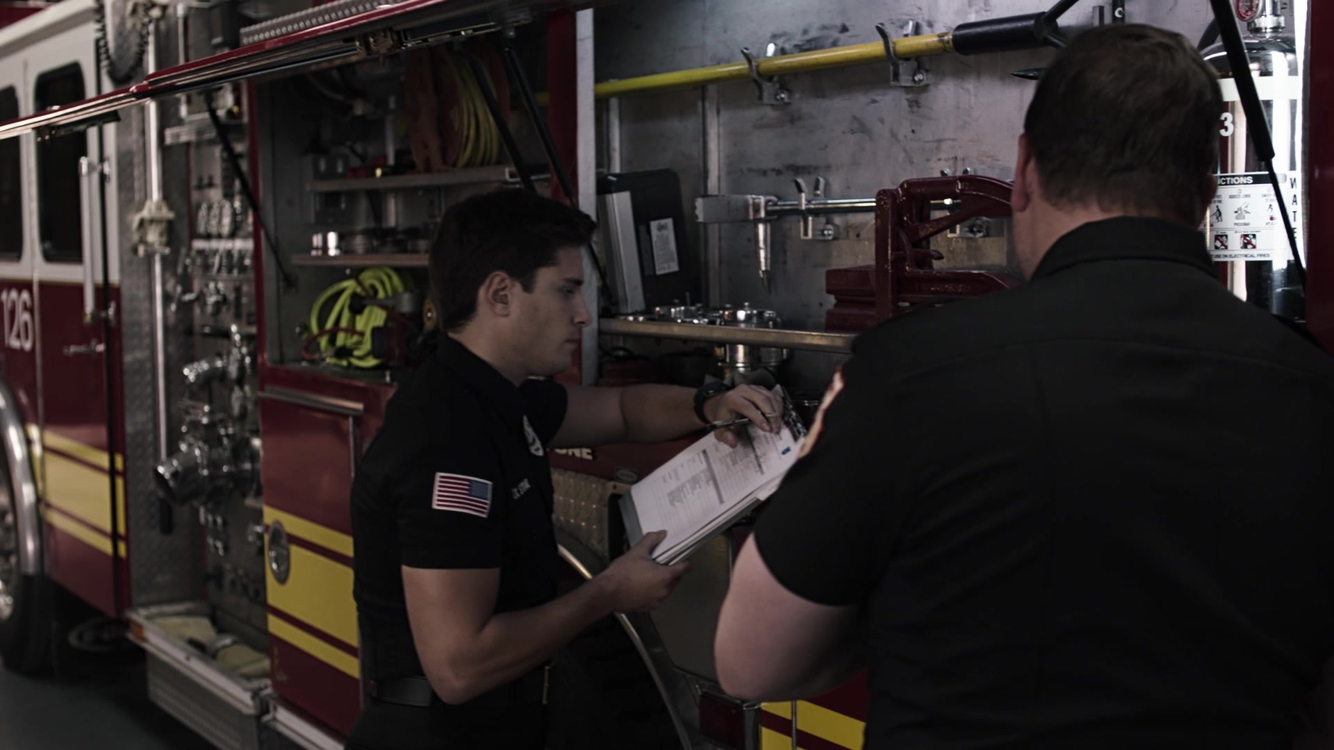 9-1-1_Lone_Star_S01E03_1080p_004874.jpg