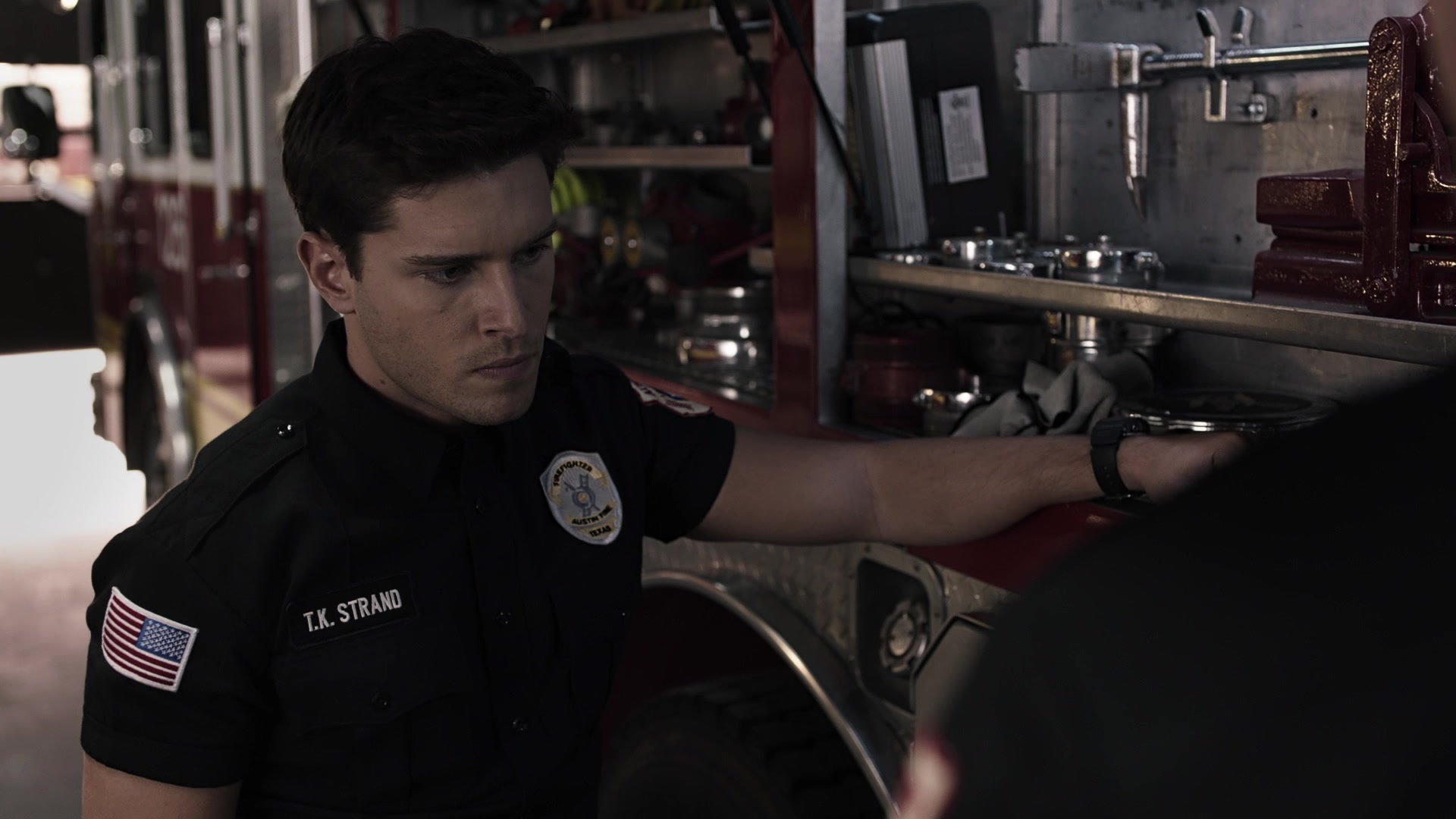 9-1-1_Lone_Star_S01E03_1080p_004906.jpg