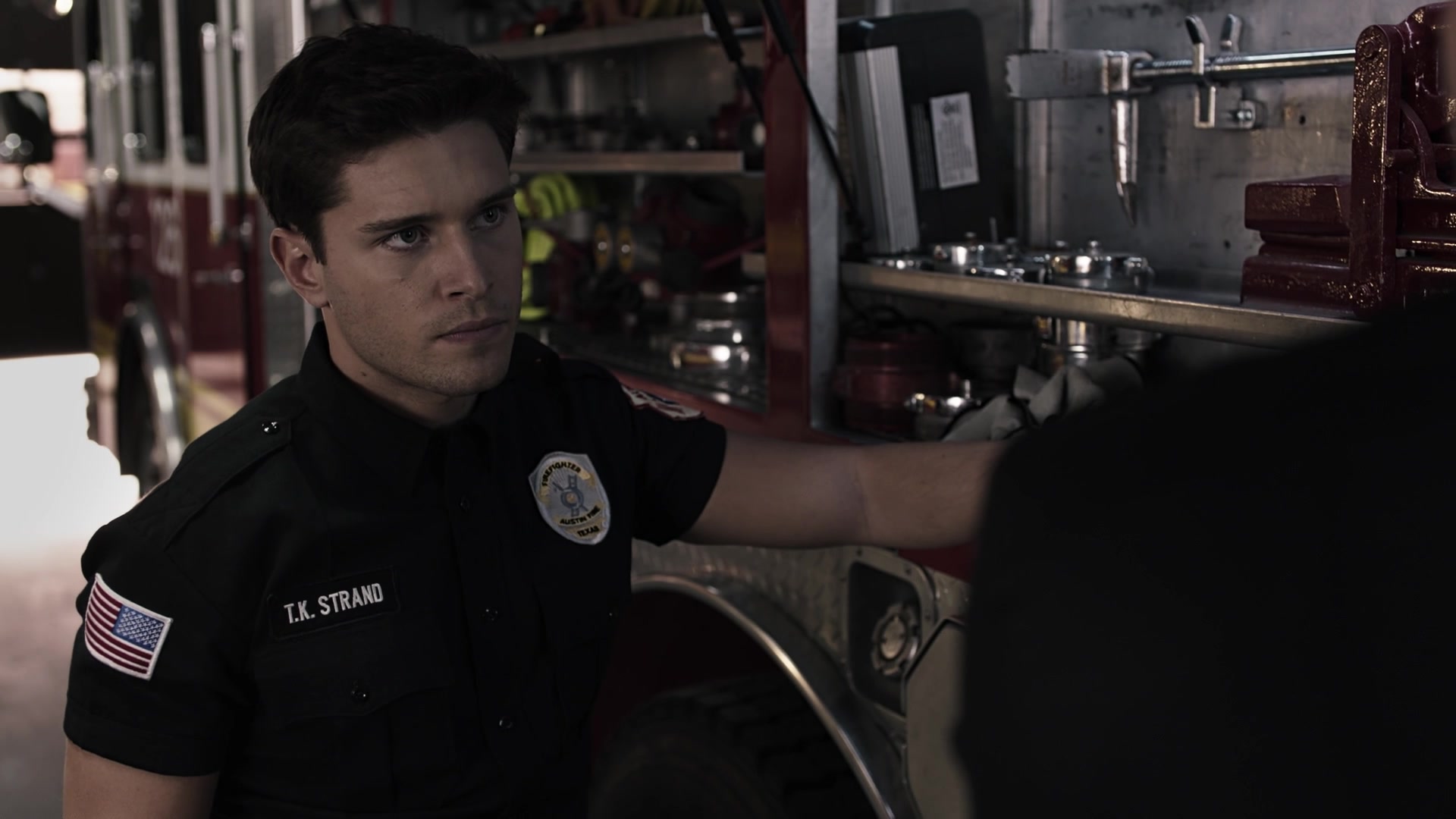 9-1-1_Lone_Star_S01E03_1080p_004950.jpg