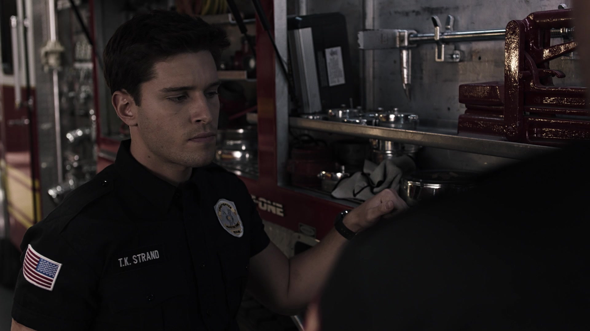 9-1-1_Lone_Star_S01E03_1080p_004961.jpg