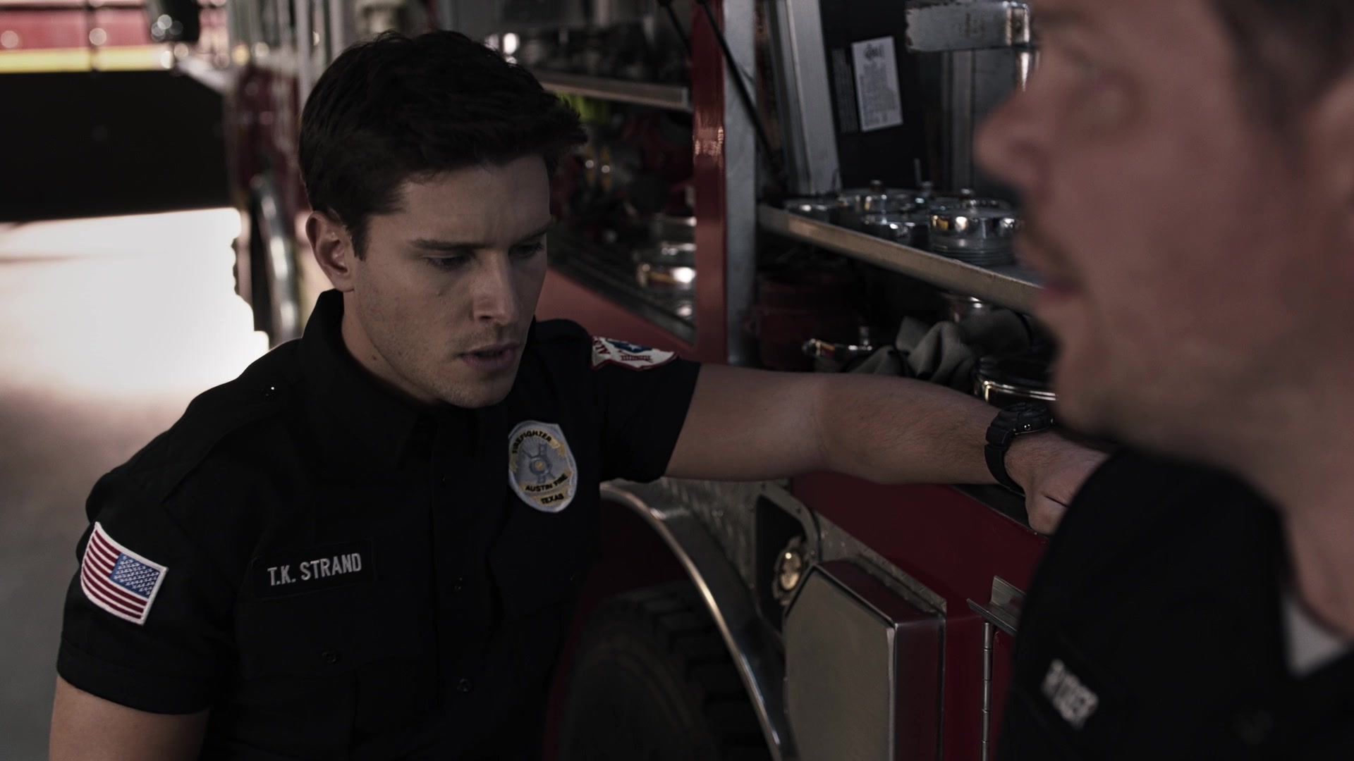 9-1-1_Lone_Star_S01E03_1080p_005007.jpg
