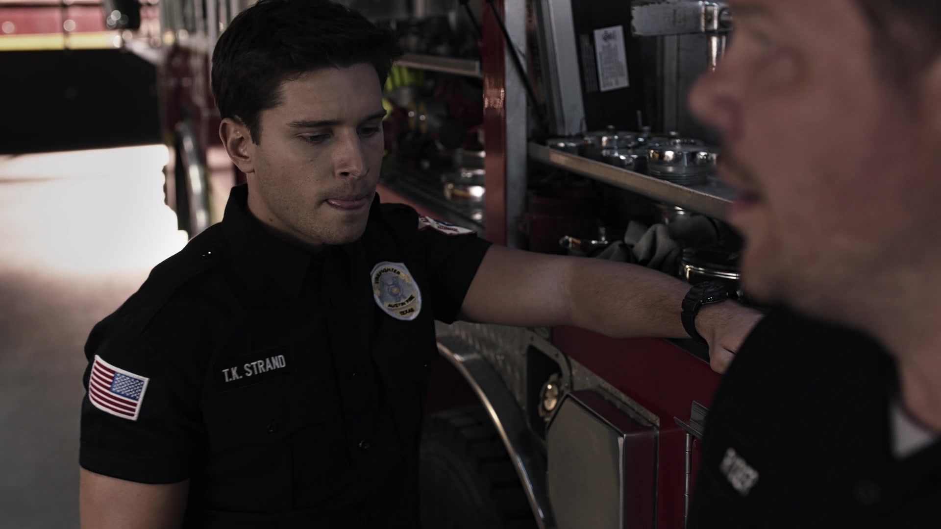 9-1-1_Lone_Star_S01E03_1080p_005008.jpg