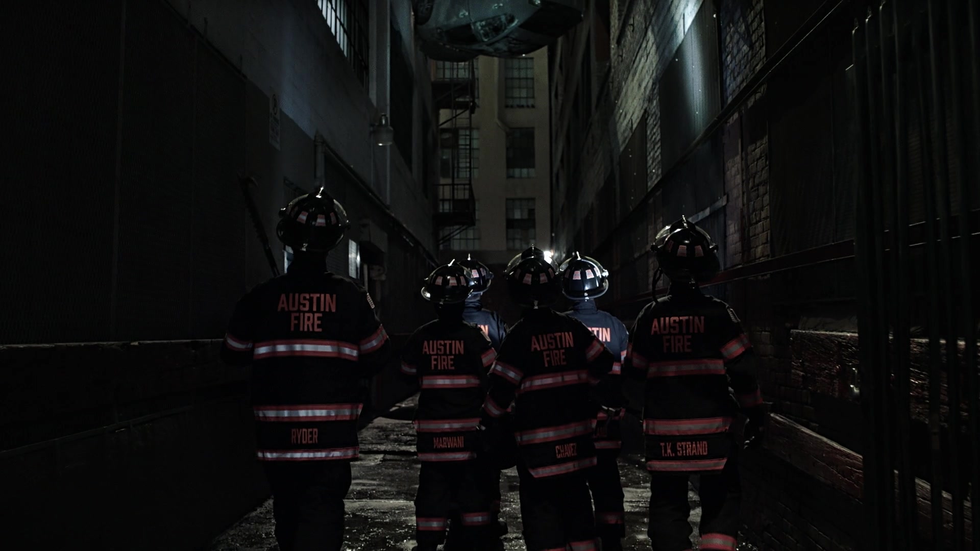 9-1-1_Lone_Star_S01E04_1080p_002099.jpg