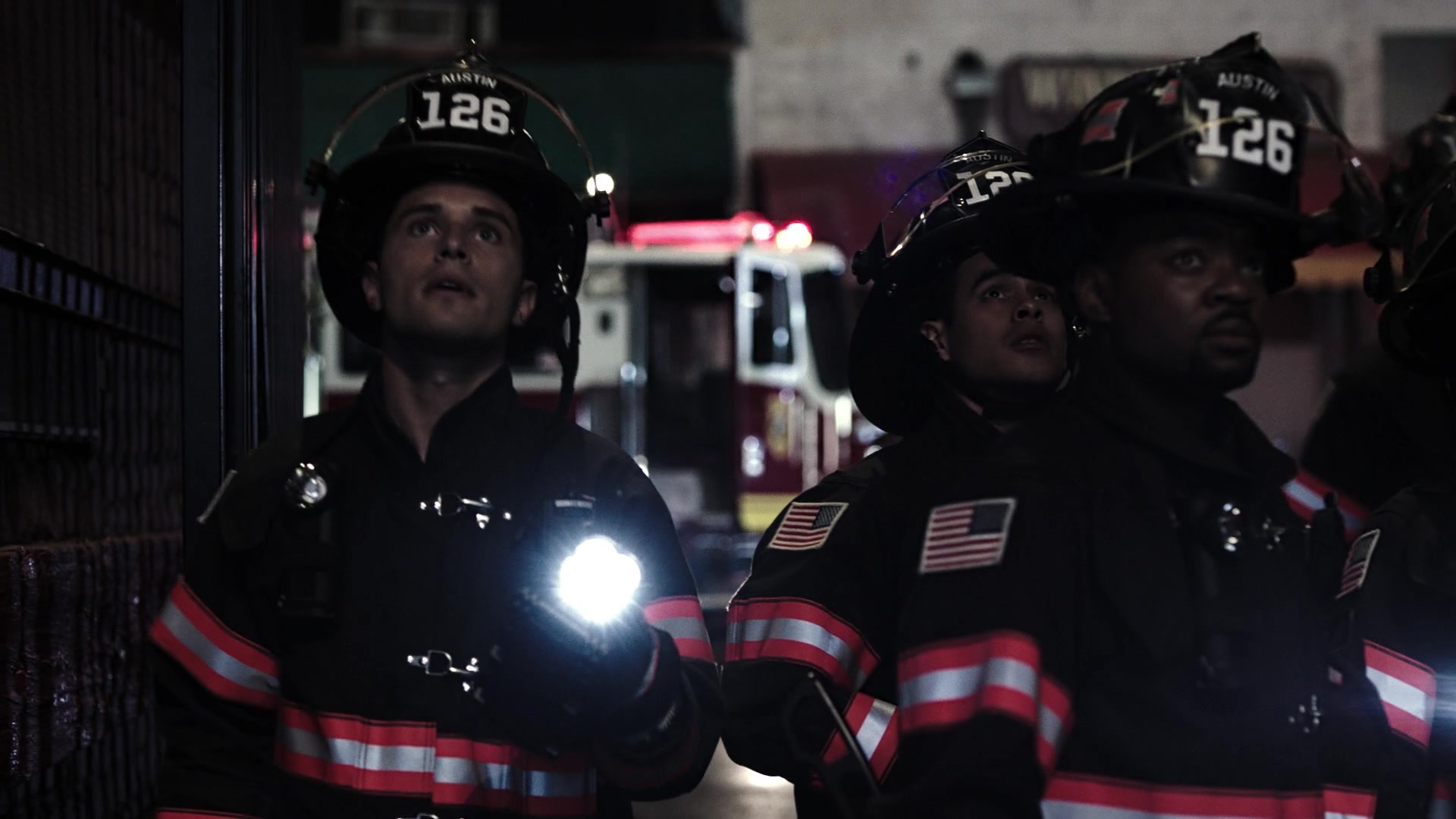 9-1-1_Lone_Star_S01E04_1080p_002106.jpg